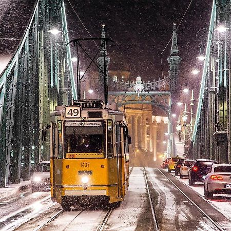 Romantic Studio In Budapest 12Th District Close To Mom Park Apartment Bagian luar foto